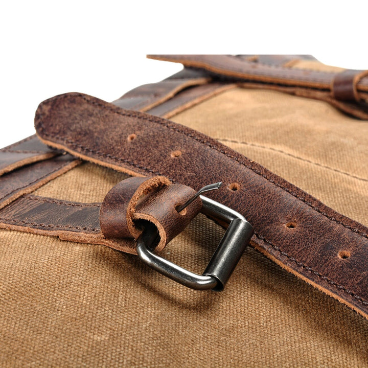 Waxed Canvas Weekend Bag | HALTI